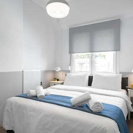 Promitheus 2 Bedroom