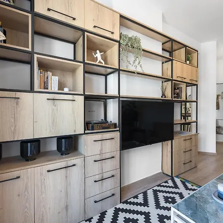 Promitheus 2 Bedroom Apartamento *